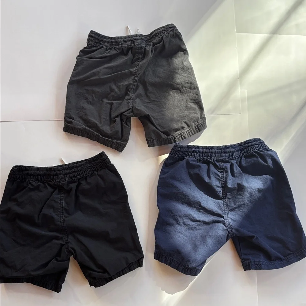 3 Boys Old Navy Shorts Black, Gray, and Navy Size 4T - Picture 2 of 3